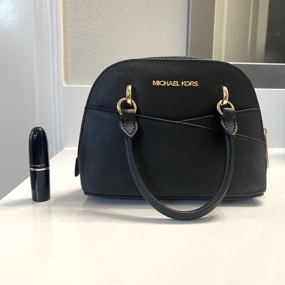 Michael Kors Handbags - Michael Kors jet set xs dome bag in black with gold hardware. crossbody strap.